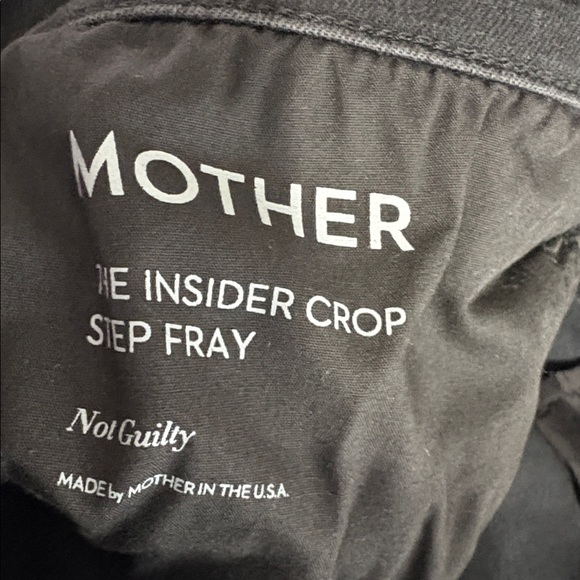 Mother The Insider Crop Step Fray Jeans in Not Guilty -Size 32 see measurements - Picture 7 of 9